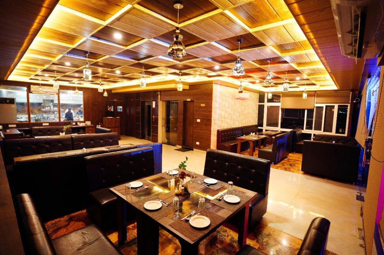 Hotel Haven Rishikesh Bagian luar foto